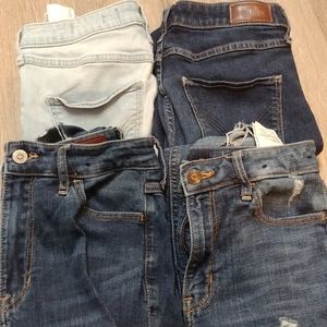 Lot of 4 Hollister jeans